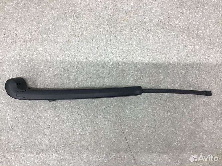 Поводок стеклоочистителя заднего Audi Q3 (F3) 2018