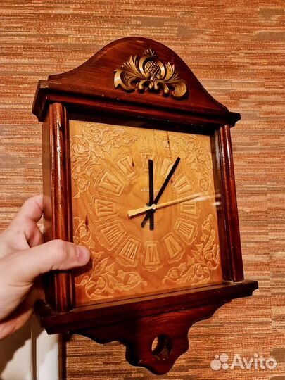 Часы советские