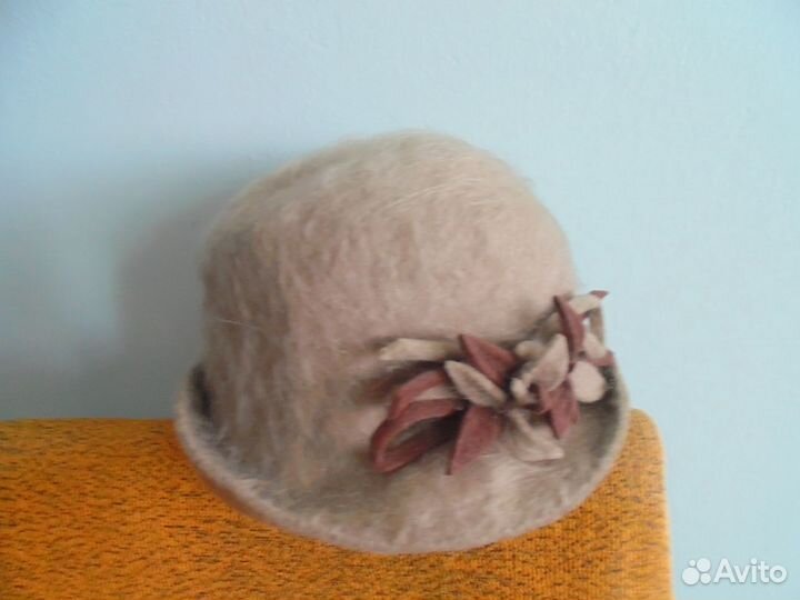 Женские шапки теплые СССР