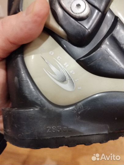 Горнолыжные ботинки