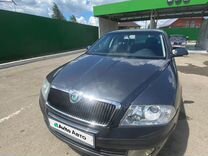 Skoda Octavia 1.6 AT, 2008, 200 000 км, с пробегом, цена 630 000 руб.