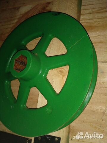 Шкив привода жатки John Deere