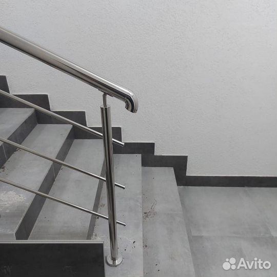 Легкие перила для лестницы