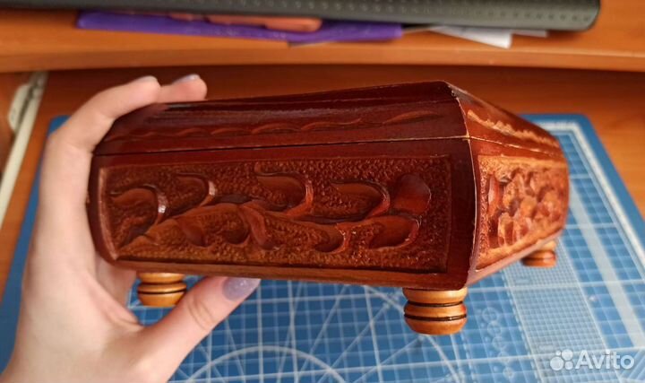 Шкатулка резная дерево ручная работа