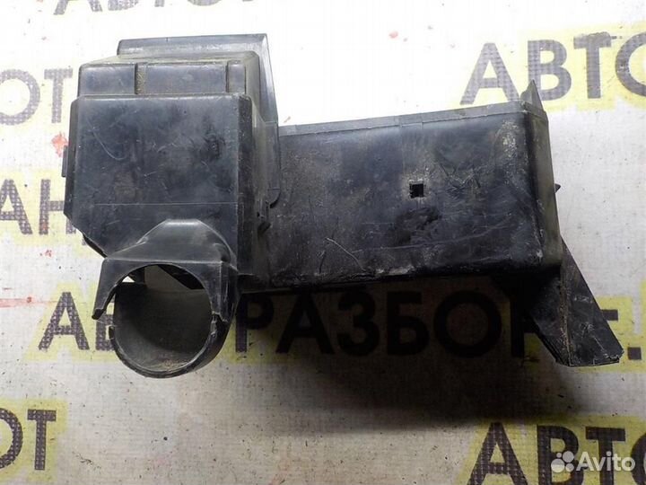 Корпус блока предохранителей Nissan Murano (Z50)