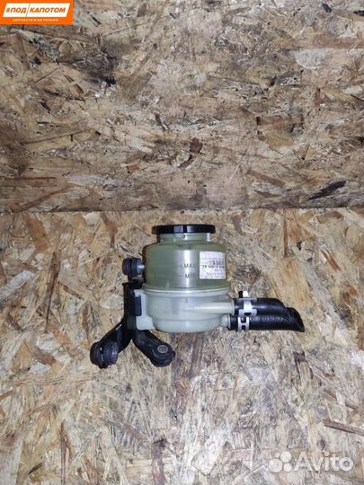 Бачок гидроусилителя Toyota Camry XV40