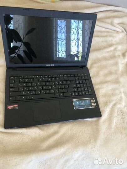 Ноутбук asus