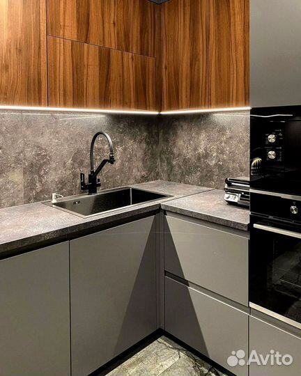 Кухни на заказ Atheniensis