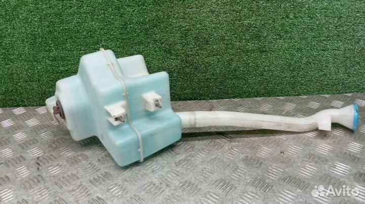 Бачок омывателя Infiniti Fx45