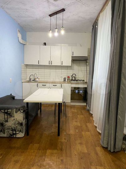 2-к. квартира, 50 м², 4/6 эт.