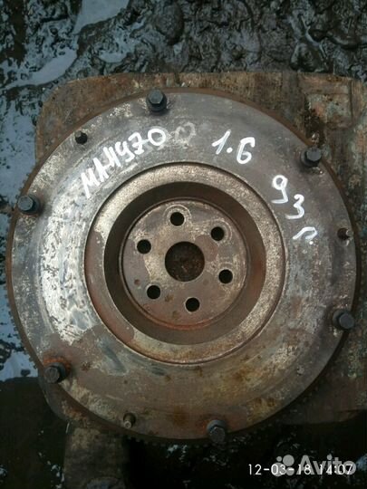 Маховик Ford Mondeo 1993 год 1.6 бензин