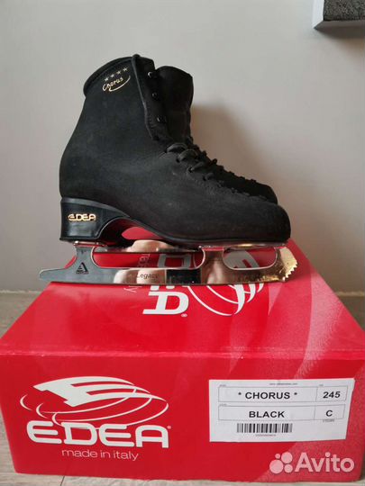 Профессиональные фигурные коньки Edea
