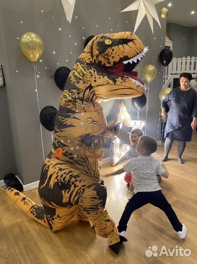 Ростовой надувной динозавр кукла
