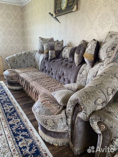 Угловой диван с креслом бу