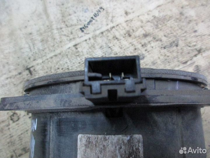Динамик двери задней правой Hyundai Tucson 2004-20