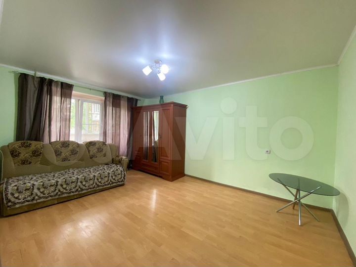2-к. квартира, 50 м², 1/5 эт.