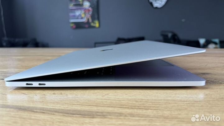 Мощный MacBook Pro 15 2019 i9 32 gb