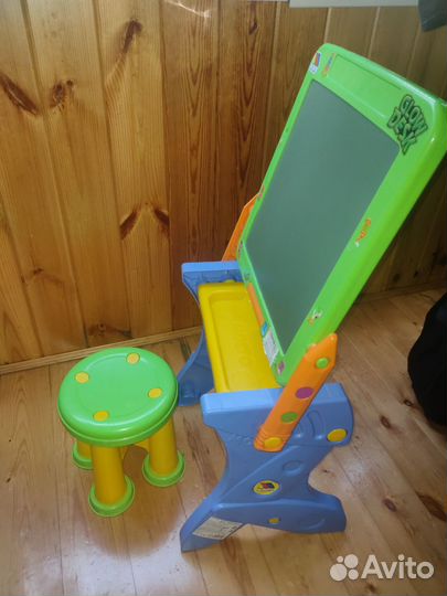 Мольберт-парта набор играй и учись Molto 2в1