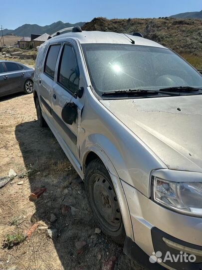 LADA Largus 1.6 МТ, 2012, битый, 250 000 км