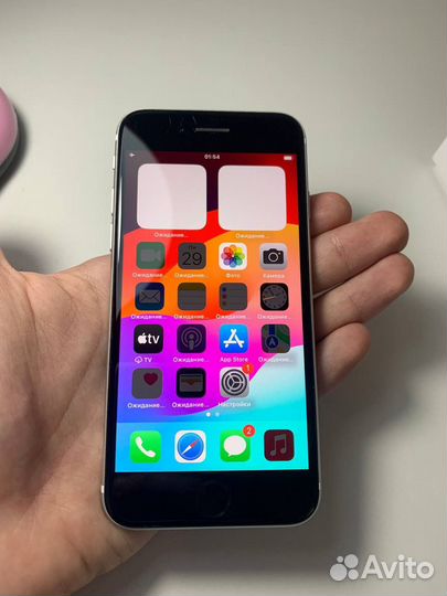 iPhone SE (2020), 64 ГБ