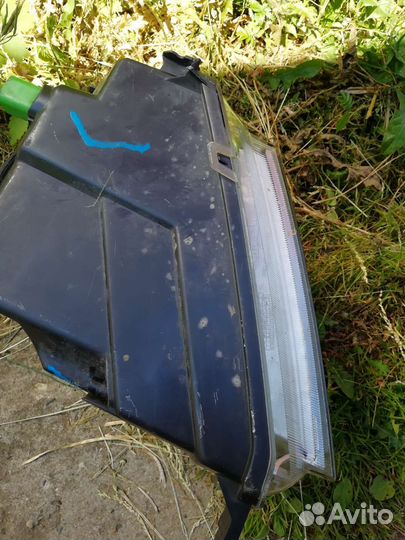 Фара форд фьюжн дорестайлинг правая