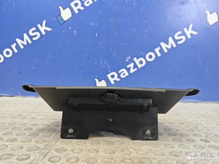 Стоп-сигнал Renault Logan 2