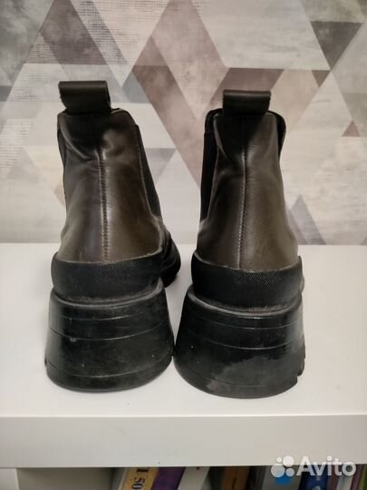Ботинки Челси р-р 42, кожаные, zara