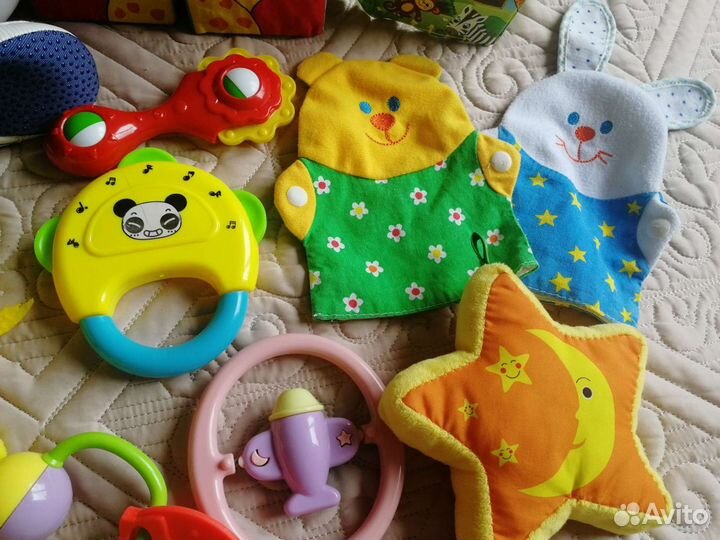 Стартовый набор развивашек для малыша