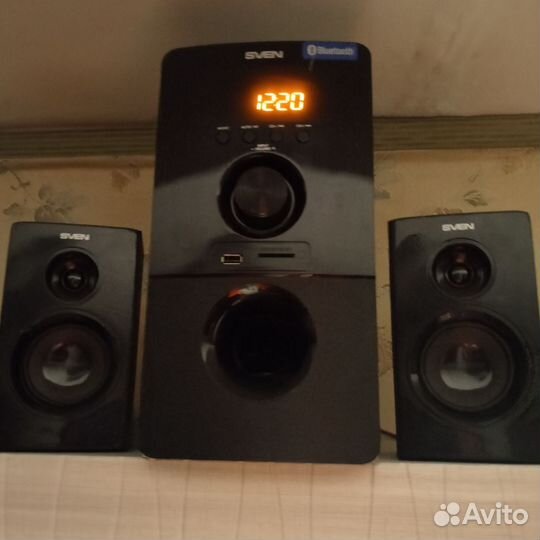 Музыкальный центрsven