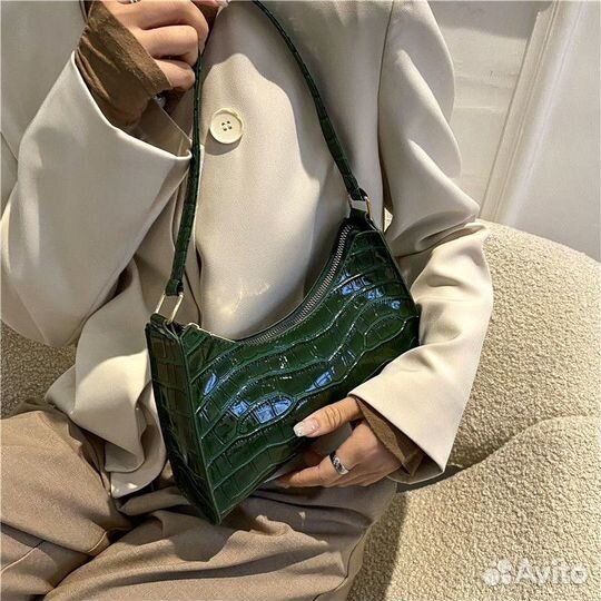 Женская сумка багет