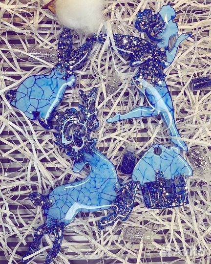 Новогодние игрушки из эпоксидной смолы