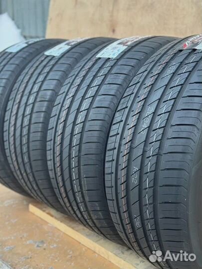 Arivo Ultra ARZ5 275/35 R19 100Y