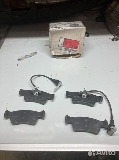 Колодки тормозные задние Volkswagen Touareg