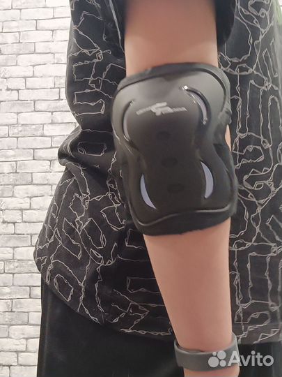 Защита на локти, колени, руки. Новая