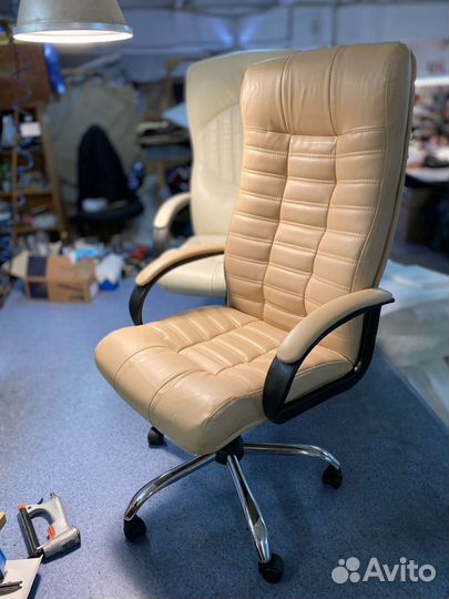 Кресло офисное