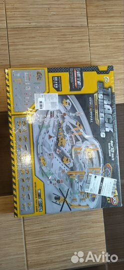 Трек с машинками WiMi из 68 элементов