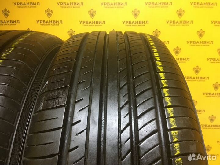 Yokohama Advan dB V552 215/60 R16 95V