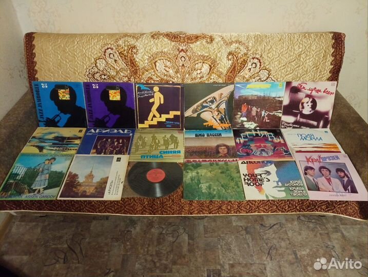 Виниловые пластинки подороже