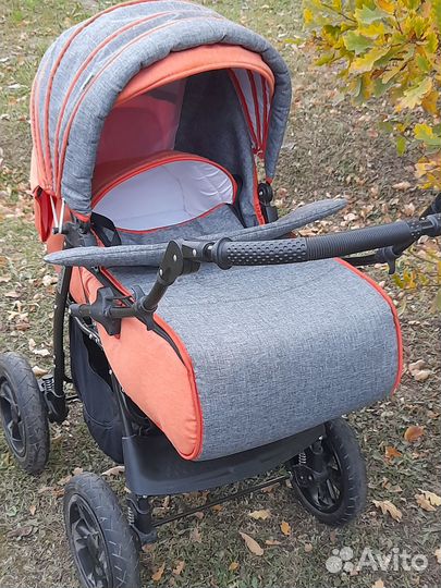 Продам детскую коляску