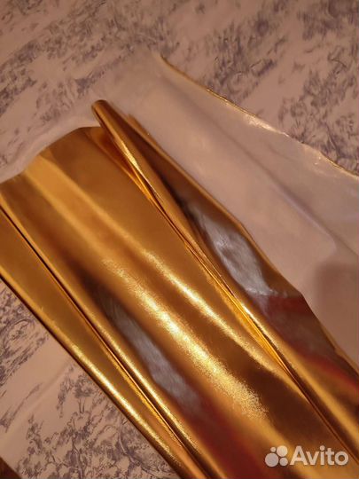 Золотой материал золотая ткань Вьетнам