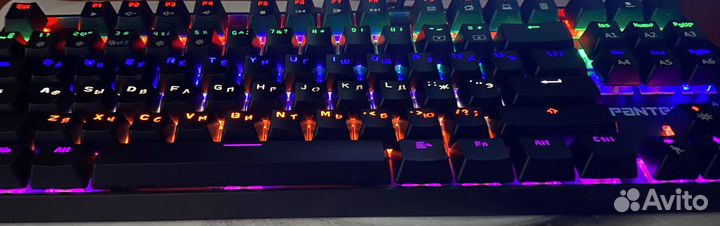 Игровая механическая клавиатура Panteon T4