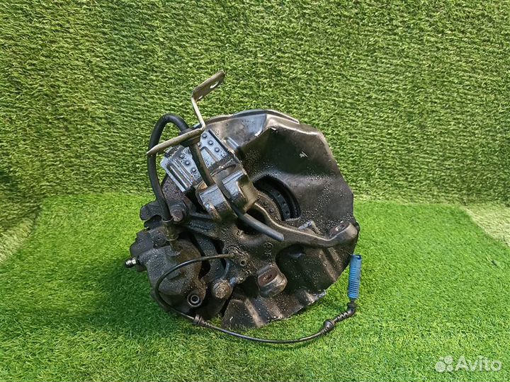 Ступица передняя левая Bmw 3-Series E90