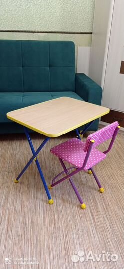 Детский столик и стульчик