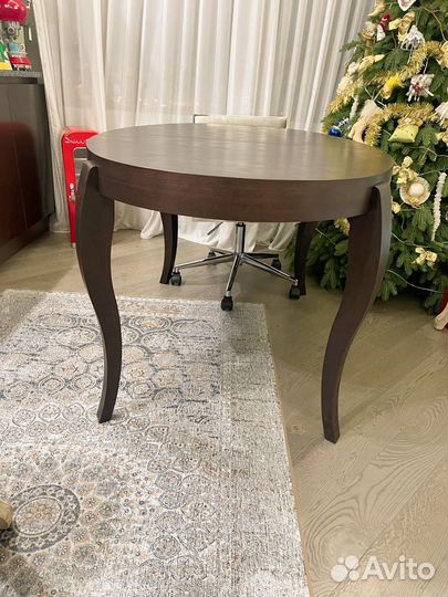 Кухонный стол раскладной, овальнольной формы