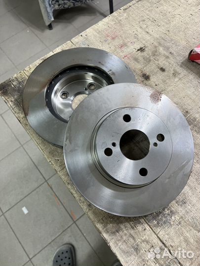 Тормозные диски toyota corolla