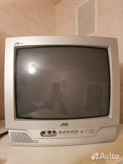 Телевизор JVC