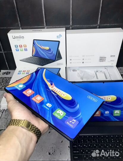 Планшет umiio с клавиатурой