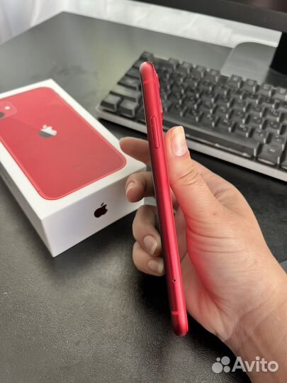 iPhone 11 на 64 гб