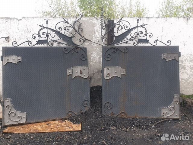 Ворота металлические кованные