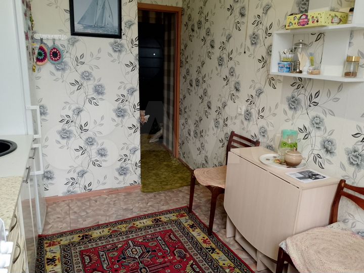 2-к. квартира, 59 м², 1/3 эт.